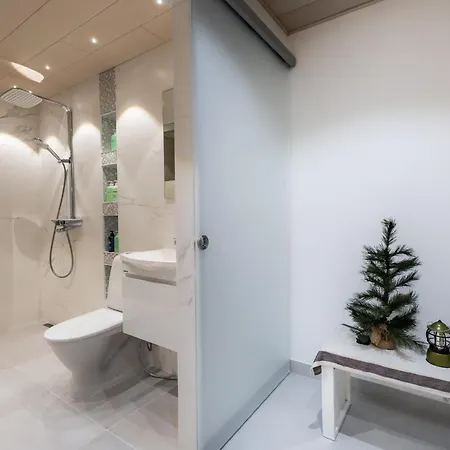 Vaalea * Rovaniemi